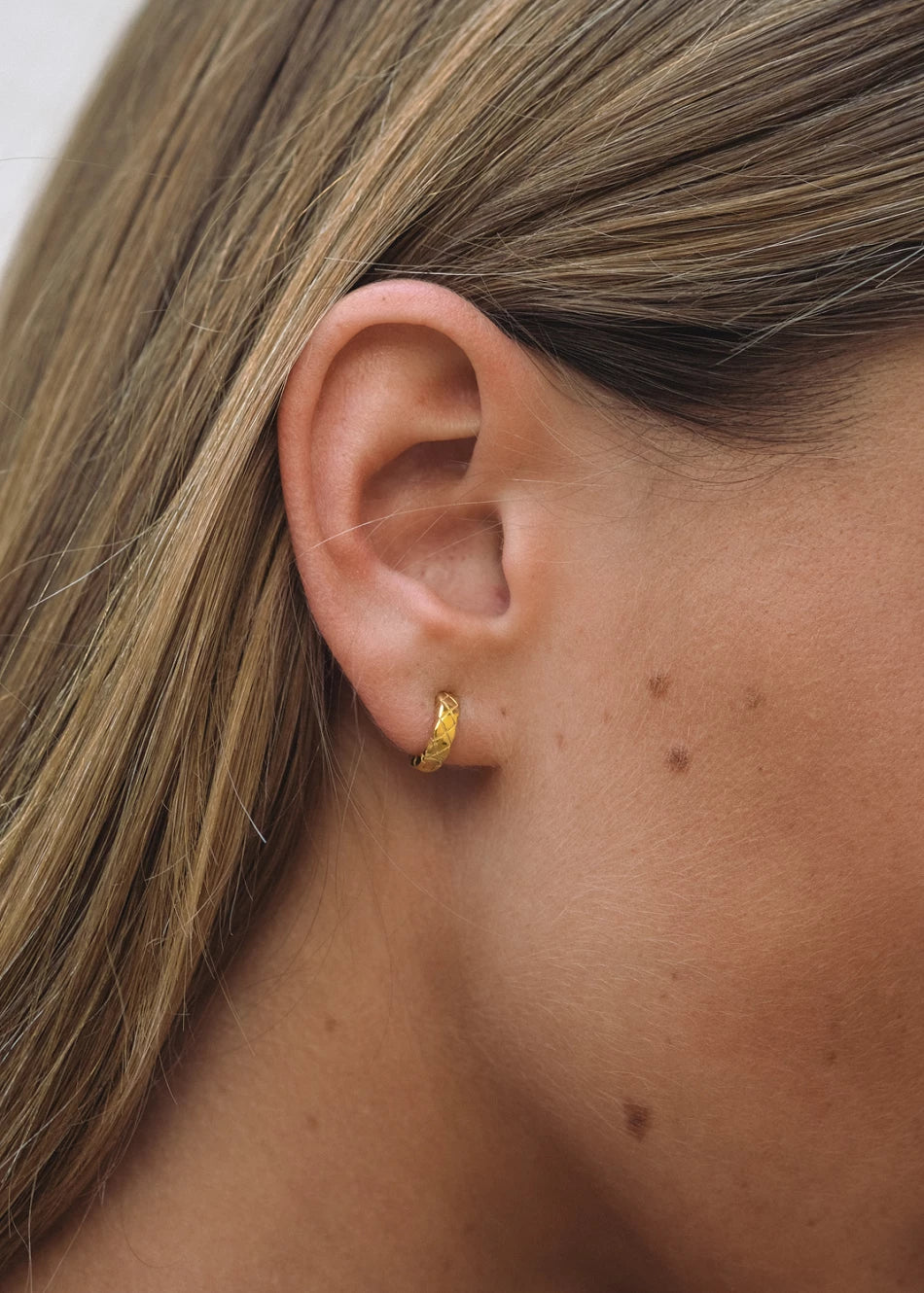 Piercing Little Serpent Hoop - Imagen 3